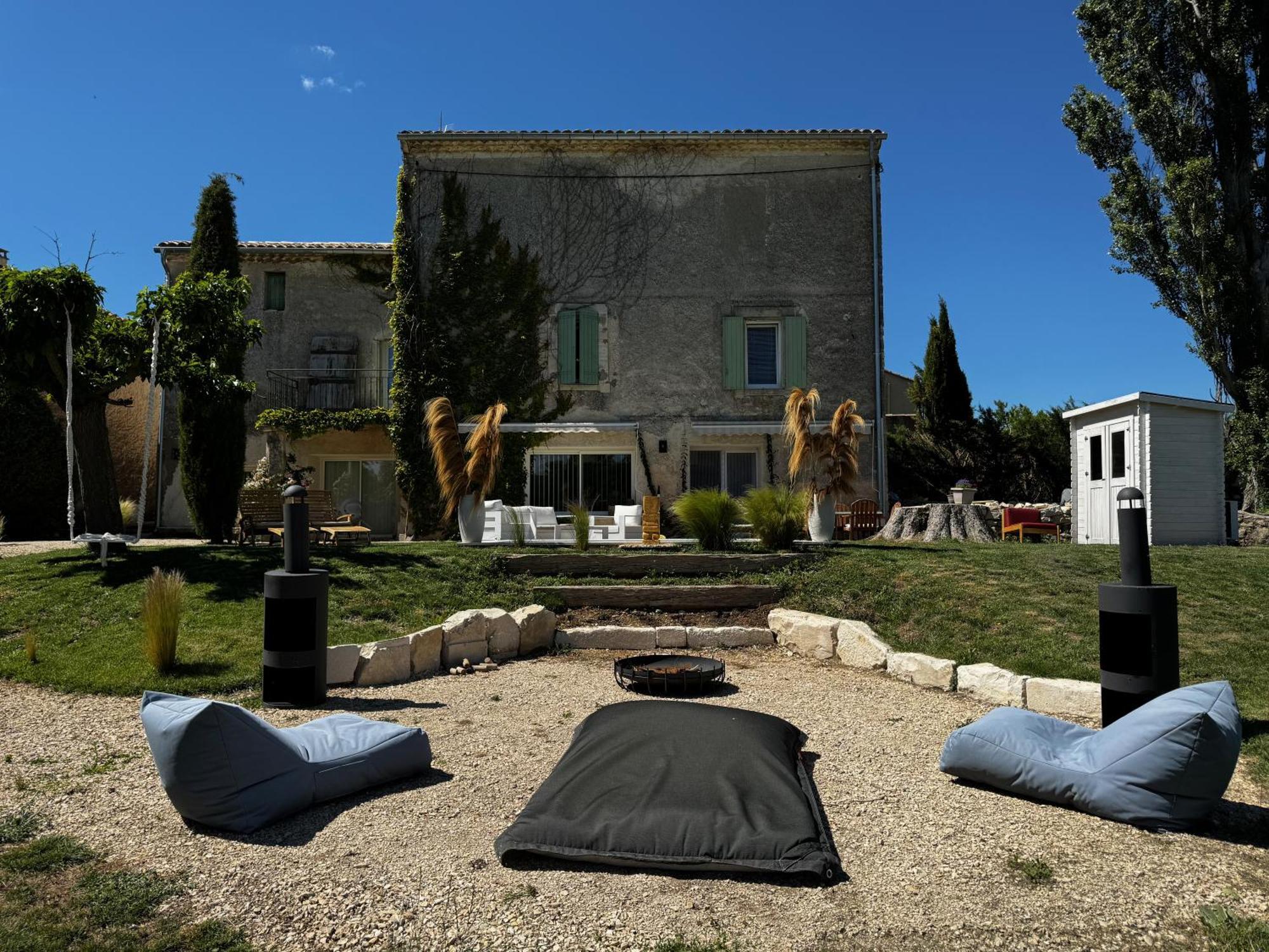 La Bastide Des Bourguets, Mont Ventoux - Adults Only Bed and Breakfast Sault-de-Vaucluse Kamer foto